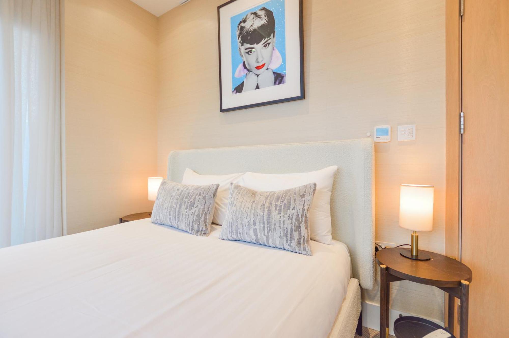 Haverstock Hill Serviced By Concept * Londen